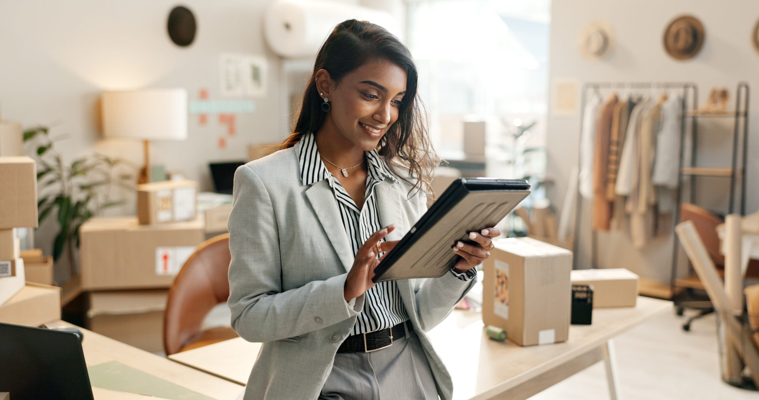 Best Practices for Handling Returns and Refunds as a Small Seller